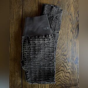 NWOT NUX *BROWN* Active Pucker Up Leggings Size Small in Dark Brown $107 Retail